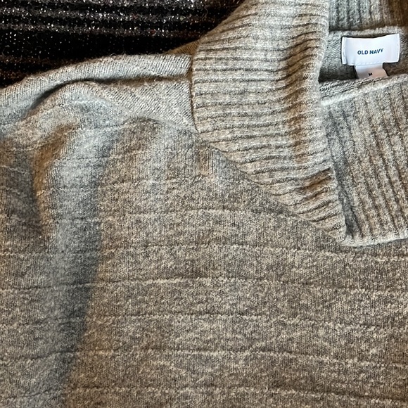 Grey Turtleneck Sweater (SO SOFT) - Picture 4 of 4